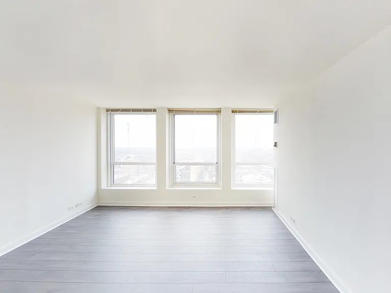 Dining/Living room