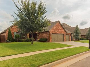 15612 Hatterly Ln, Edmond, OK 73013