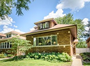 6821 N Osceola Ave, Chicago, IL 60631