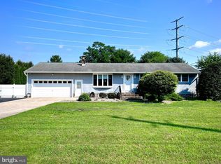 874 Edinburg Rd, Trenton, NJ 08690