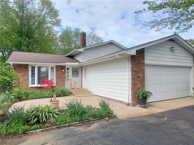 34671 Lake Shore Blvd, Timberlake, OH, 44095