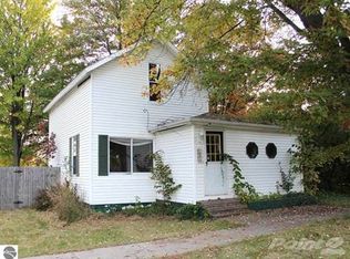 308 E Adams St, Coleman, MI 48618