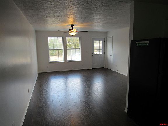 3rd image of 506 N Wickersham St