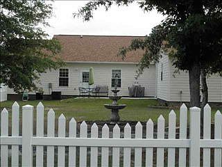 2nd image of 100 Juniper Pl