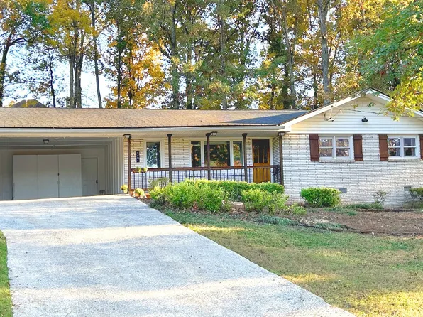 4406 Hale Dr SW, Lilburn, GA 30047