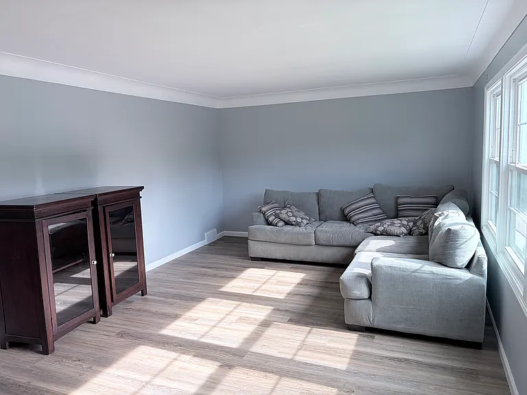2456 Warrensville Center Rd #2 — Photo 9