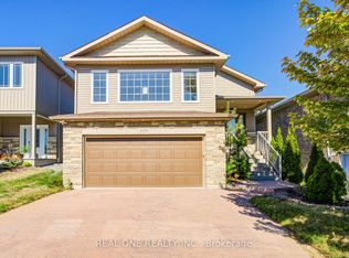 105 Milroy Dr, Peterborough, ON K9H 7T2