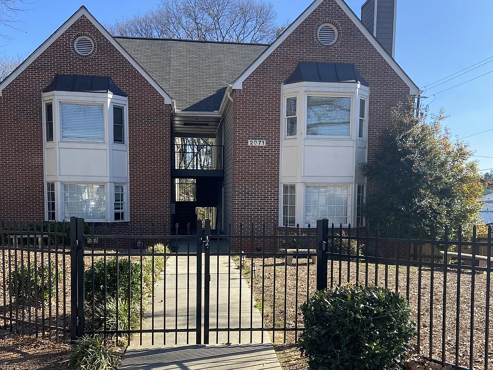 Gated Brick Quadraplex