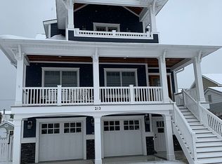 213 36th St, Avalon, NJ 08202