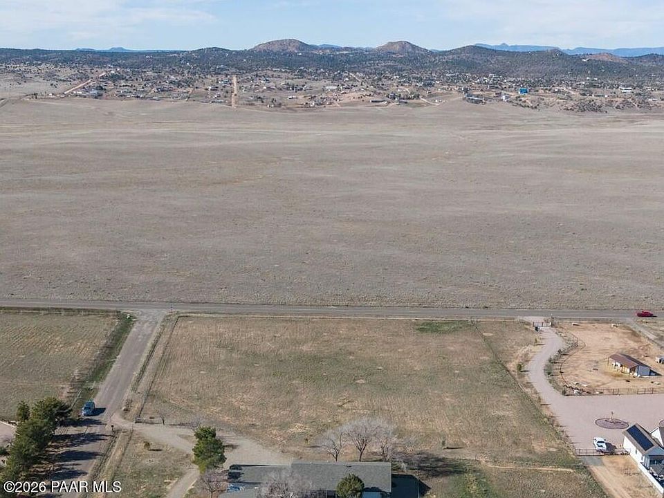 1st image of Xx N Reed Rd