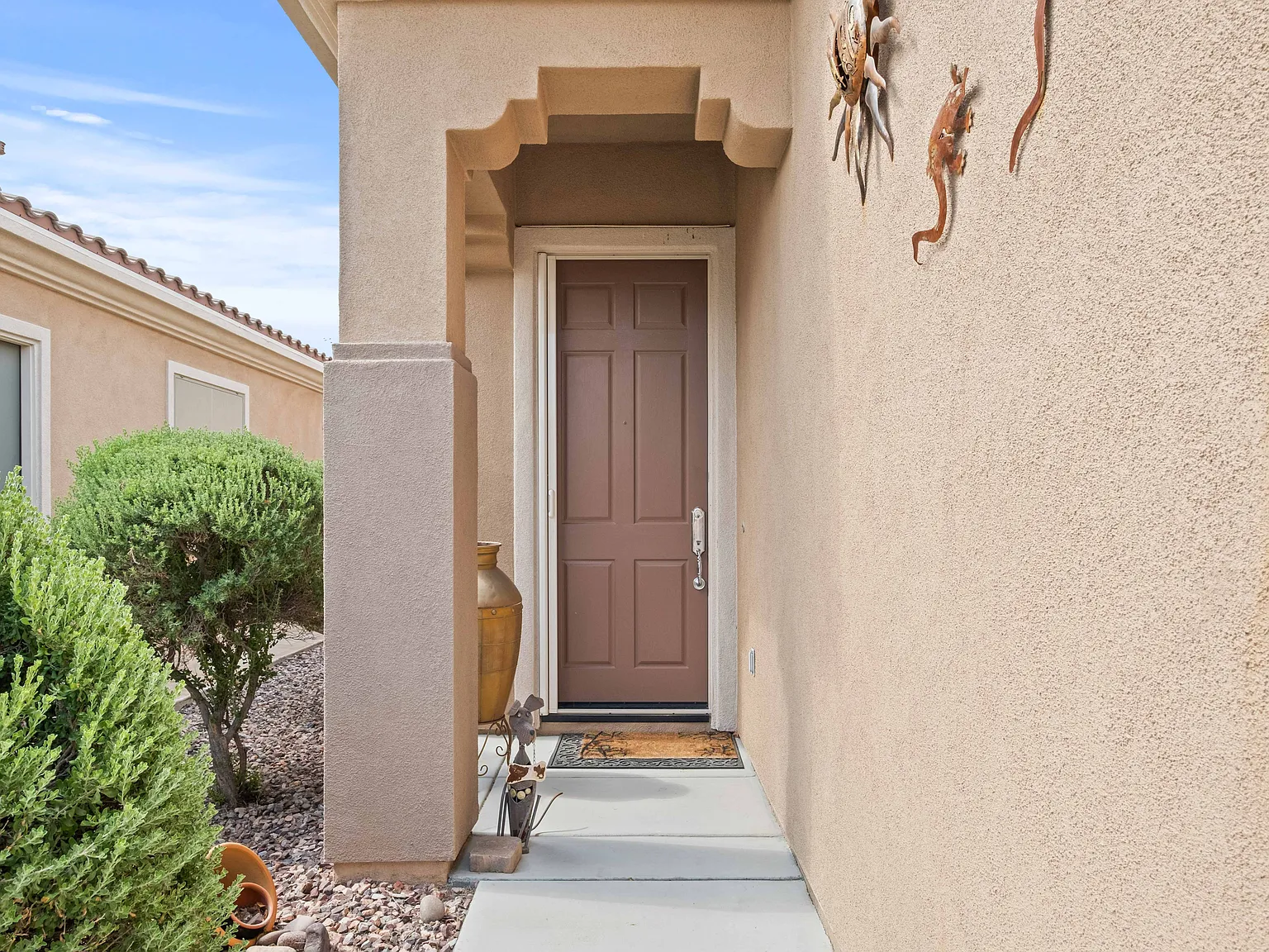 2 bed, 1432 sqft, $2,700 — Photo 3