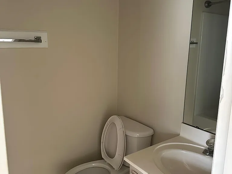 1264 Westridge Ct #A — Photo 12