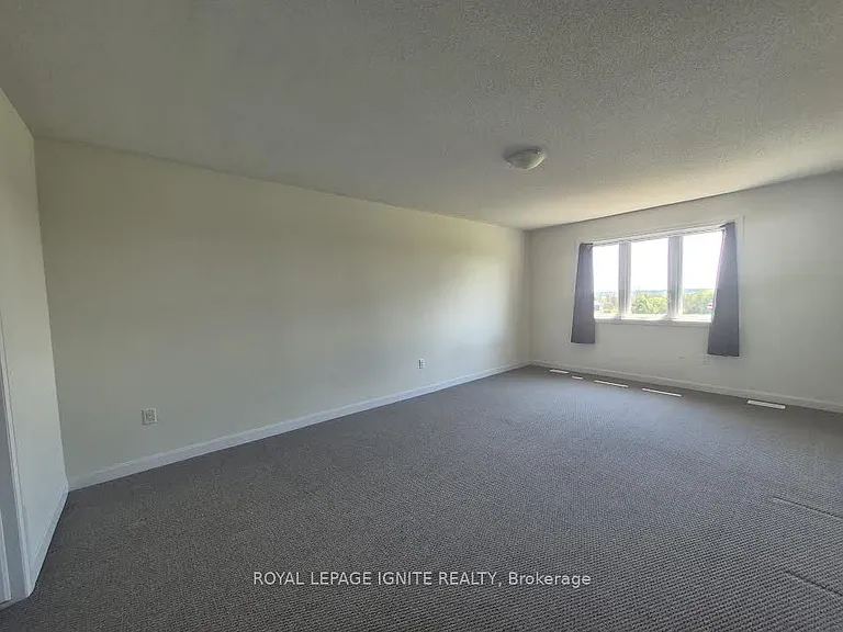 137 Gildersleeve Blvd — Photo 12