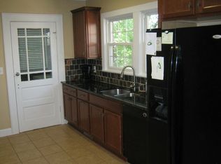 309 W 5th Ave, Lexington, NC 27292