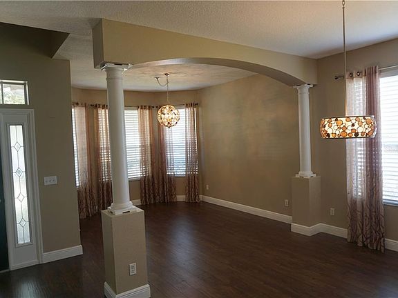 4th image of 10078 Silk Grass Dr