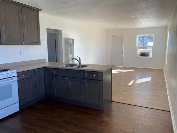 8165 N Porter Ave, Joseph City, AZ 86032