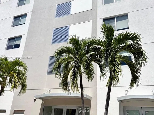 2425 SW 22nd St #505, Miami, FL 33145