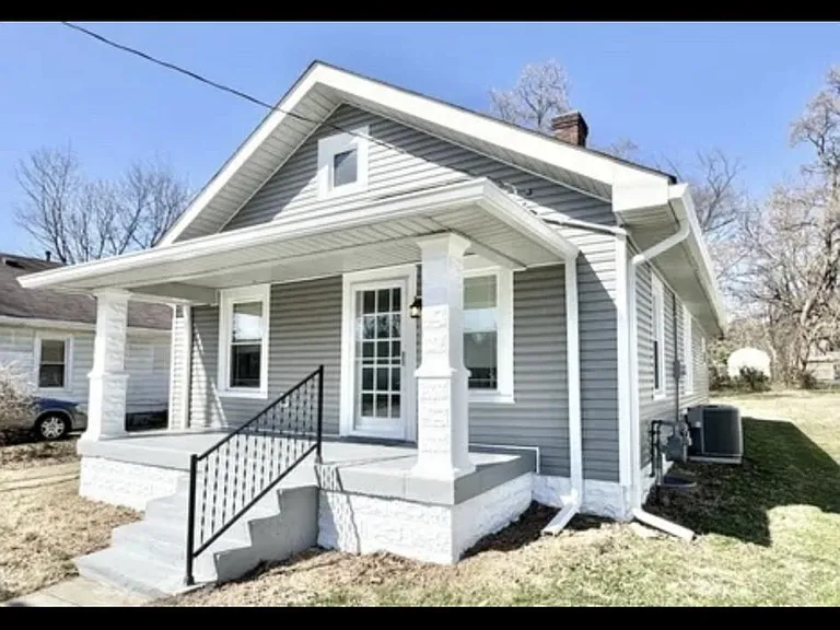 1509 Lincoln Ave — Photo 1