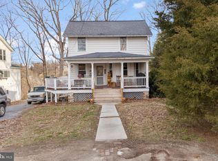 37 Rockwell Cir, Berkeley Springs, WV 25411