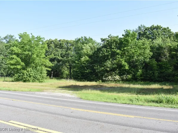 3028 W 22nd Hwy, Paris, AR 72855