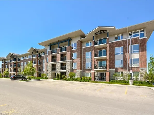 39 Goodwin Dr #109, Guelph, ON N1L 0E5