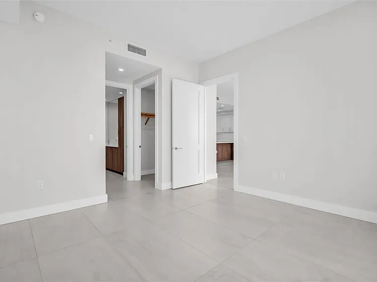 275 1st Ave S #2807 — Photo 27