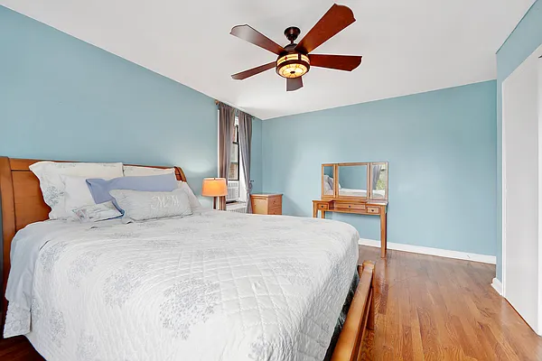 Sold by REMAX Elite | media 26