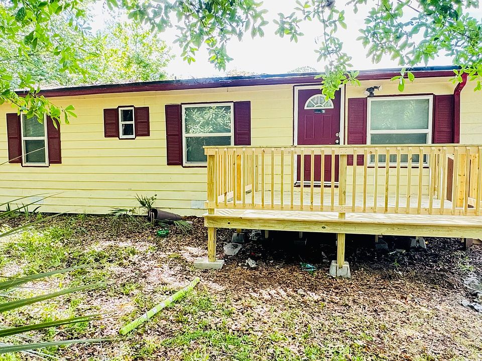 1st image of 5826 Adventure Ln