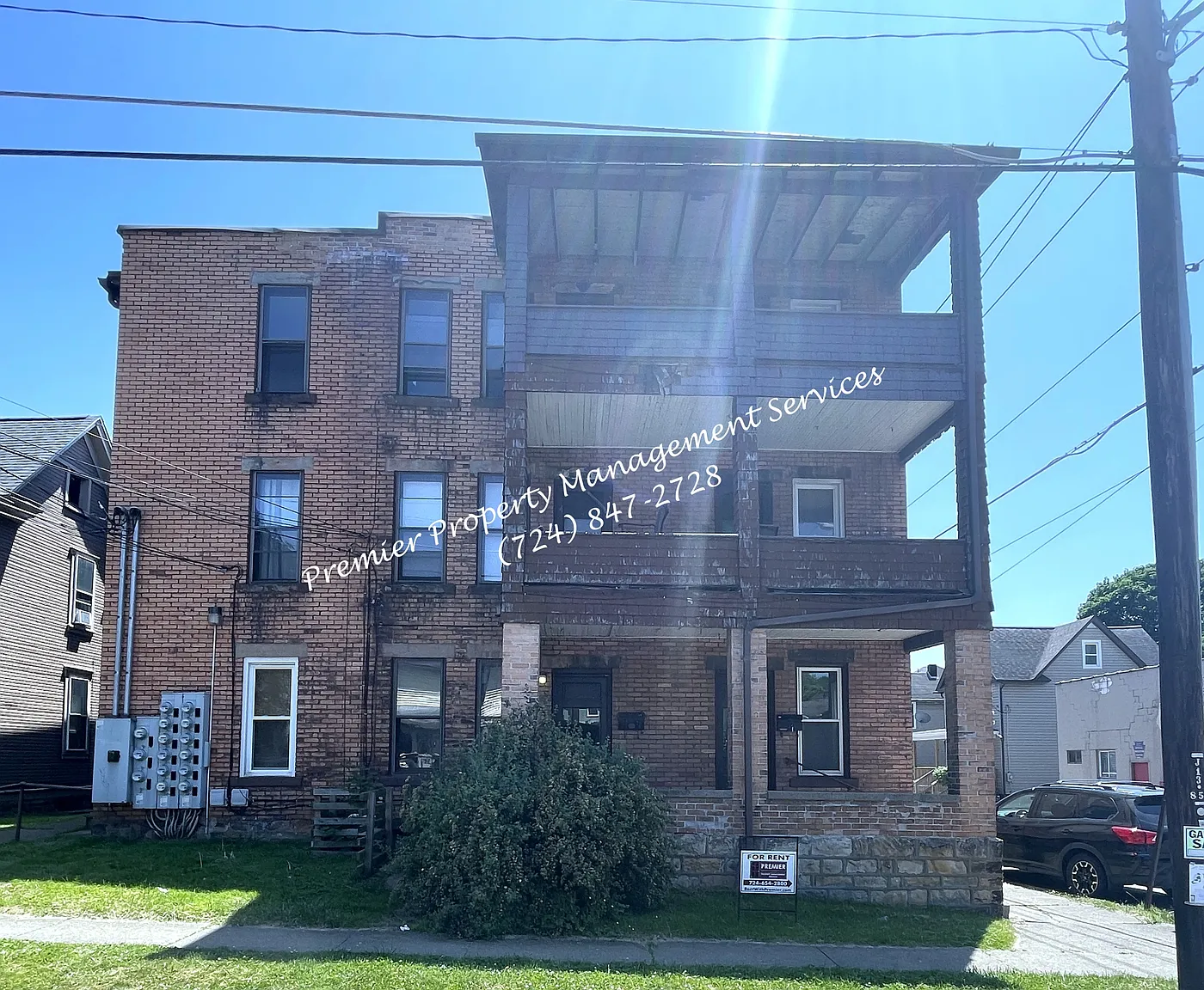 331 W North St #11480462 photo 1