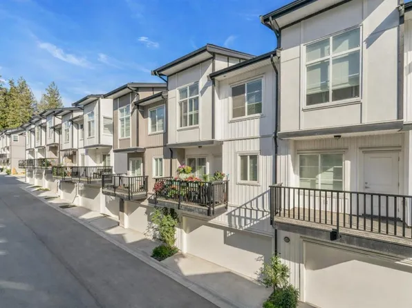 5867 129th St #22, Surrey, BC V3X 0J4