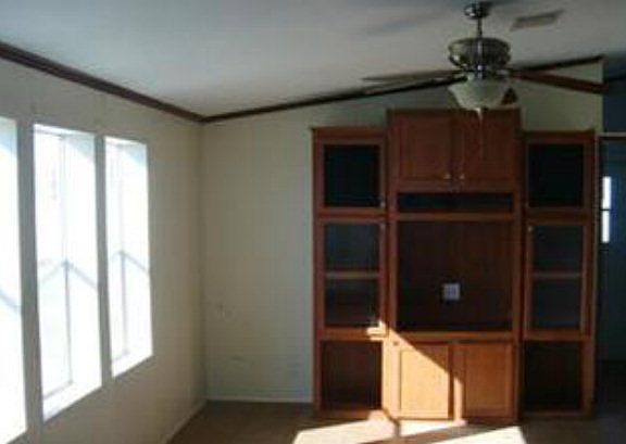 5th image of 715 Grandview Dr