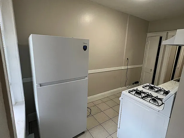 15 Huss Ct #205 — Photo 4