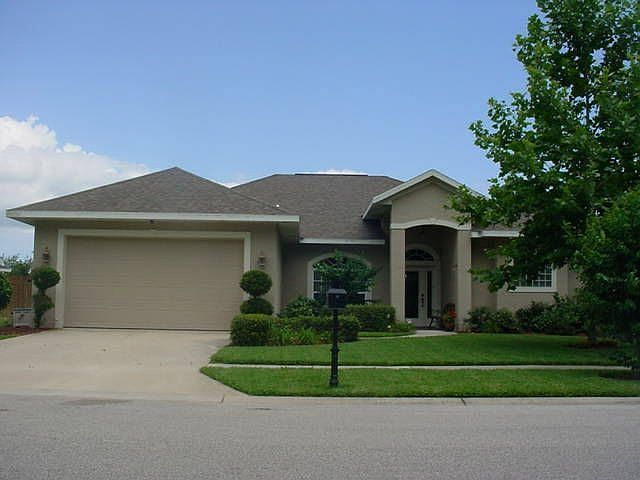 1st image of 2570 Christopher Dr