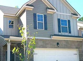 5903 El Segundo Way, College Park, GA 30349