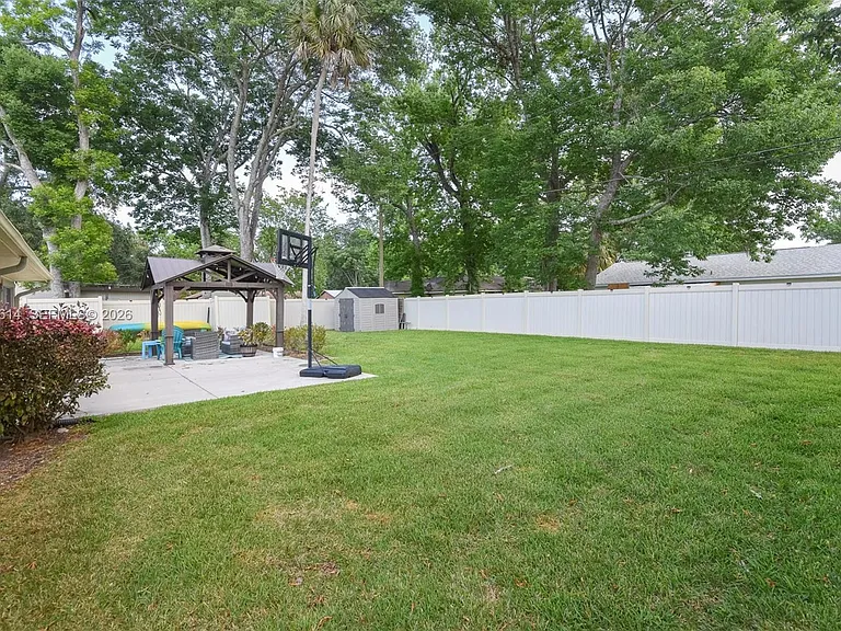 781 Little Pine Dr — Photo 32