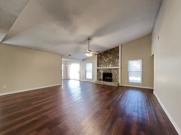 4th image of 6419 Danbrooke Park Dr