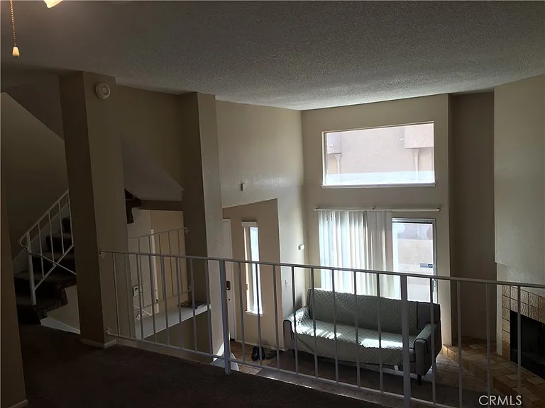 2030 Bon View Ave — Photo 19