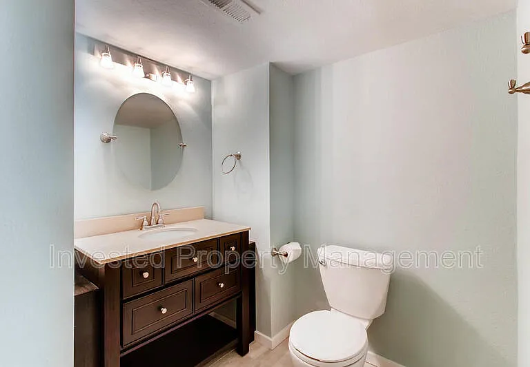 220 Hopi Pl — Photo 12