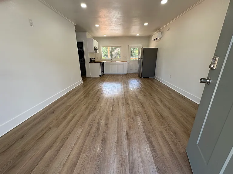 6490 Belle Bayou Dr — Photo 3