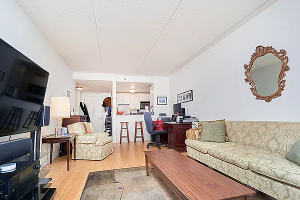 Rented by Keller Williams NYC | media 3