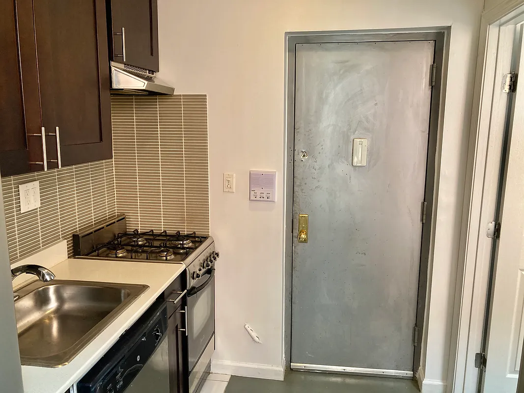 197 Madison Street 9B