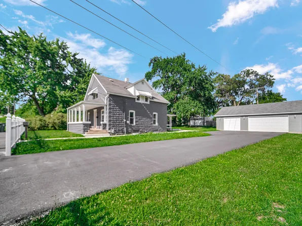 2435 Spencer St, Lake Station, IN 46405