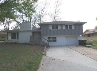 3311 SW Arnold Ave, Topeka, KS 66614