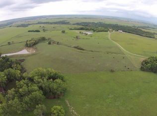 18585 Ober Rd, Randolph, KS 66554