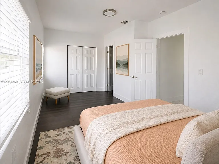 2272 NW 2nd St #2 — Photo 5