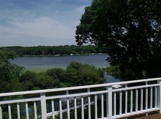 W2206 Wilmers Grove Rd, East Troy, WI 53120