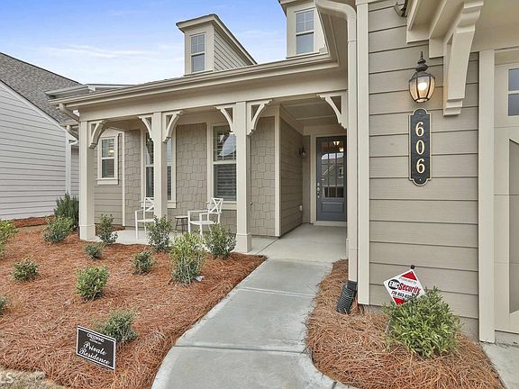 4th image of 606 Tulip Poplar Dr