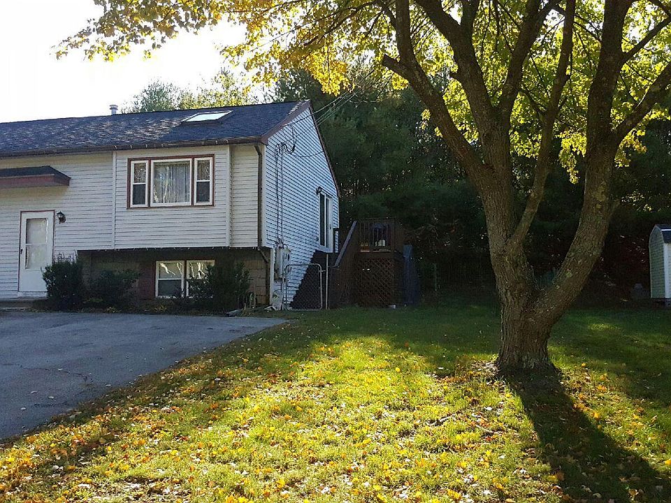 1st image of 11R Lancelot Dr
