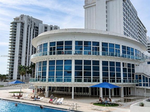 5th image of 5445 Collins Ave Suite Cu26