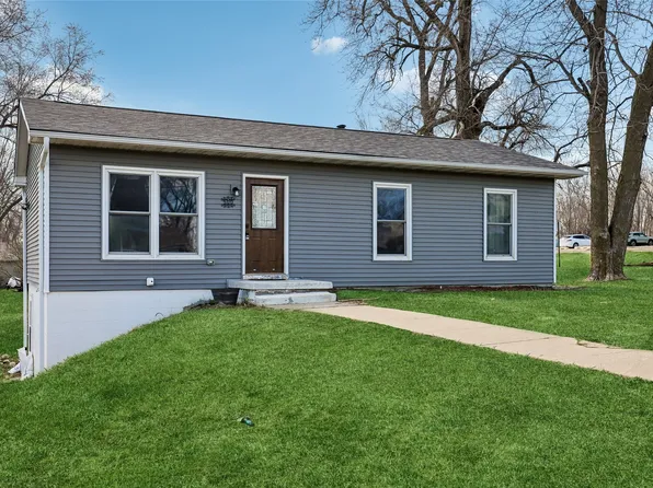 500 Harrison Ave, Grinnell, IA 50112